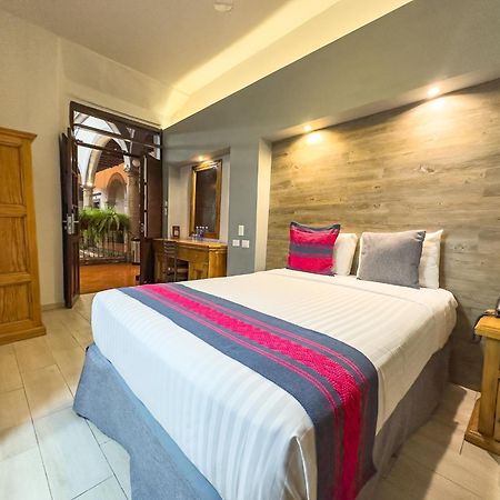 Hotel Hidalgo Queretaro Bagian luar foto