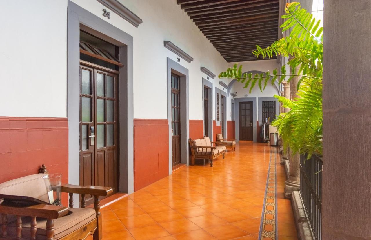 Hotel Hidalgo Queretaro Bagian luar foto