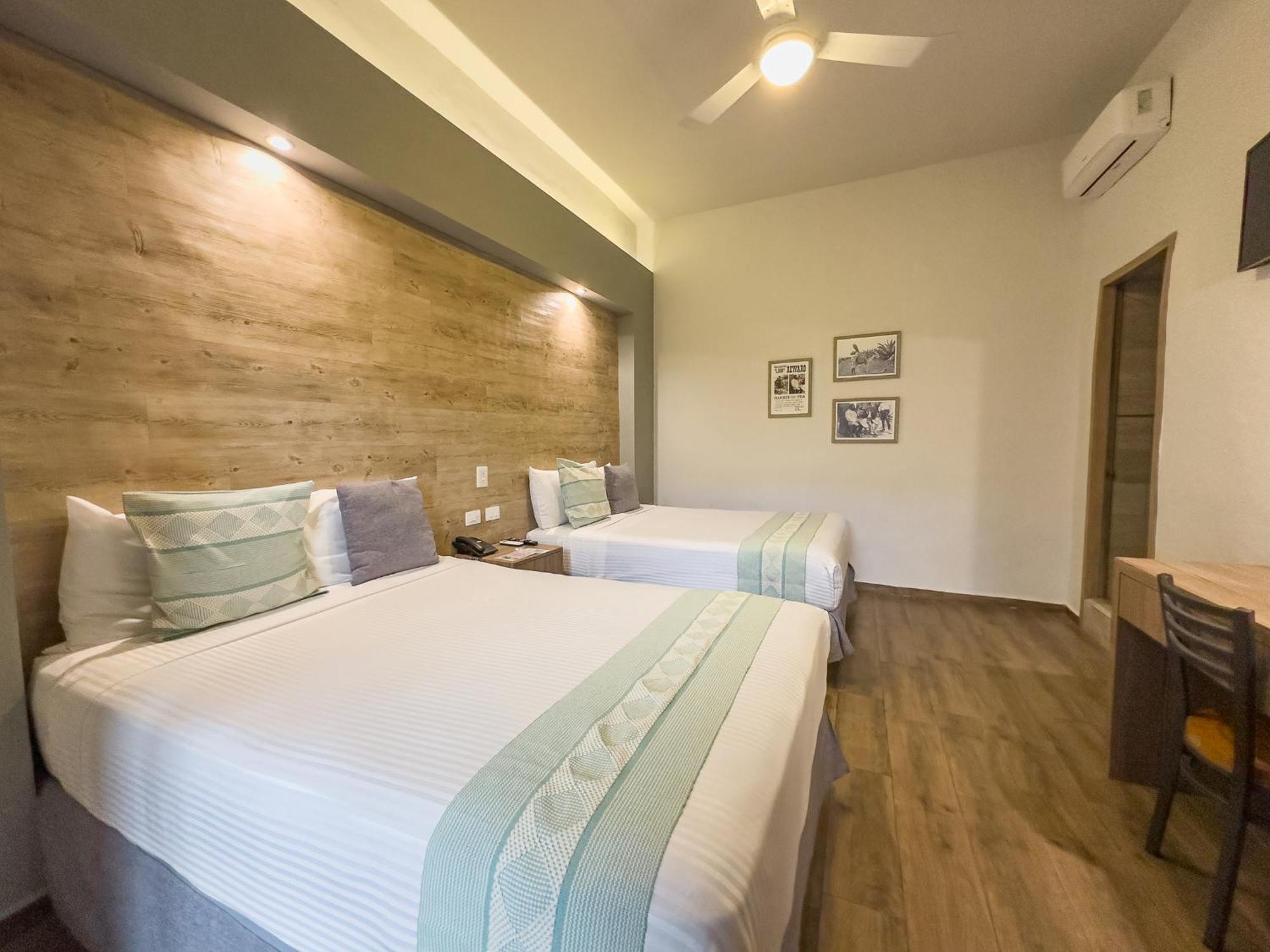 Hotel Hidalgo Queretaro Bagian luar foto