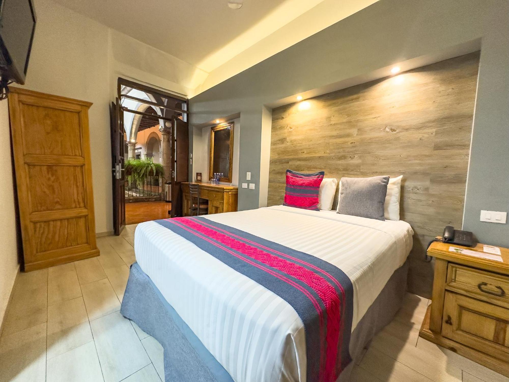 Hotel Hidalgo Queretaro Bagian luar foto